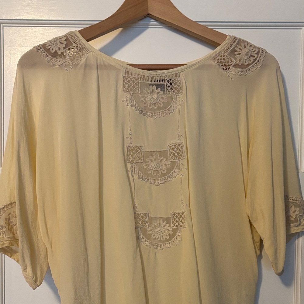 Anthropologie Elegant Cream Lace Detail Women's Top